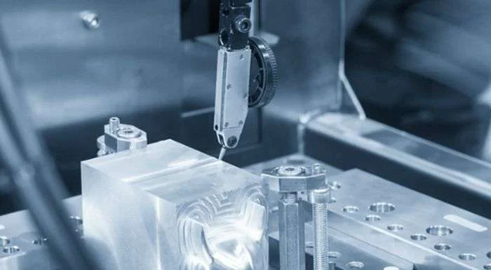 fresado cnc acrílico
