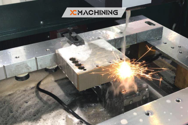 Usinage par électroérosion