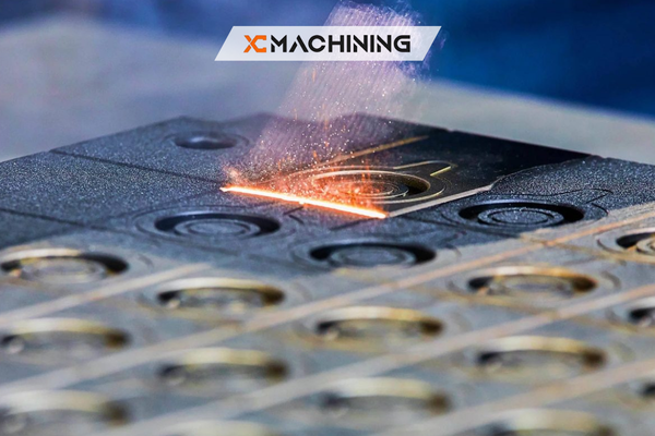 Máquina de corte por láser para chapa metálica