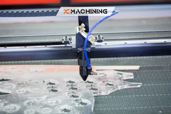 Máquina de corte por láser para chapa metálica